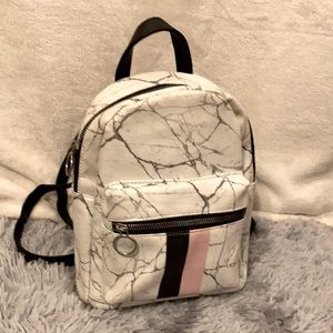 RUE21 Adjustable Backpack Purse